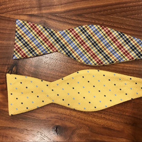 Like New Reversible Mix/Match Adjustable Bow Tie - Picture 2 of 5